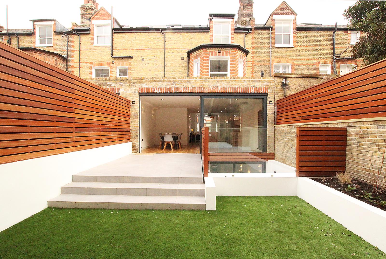 3 Bedroom Ground Floor Let in London, SW11