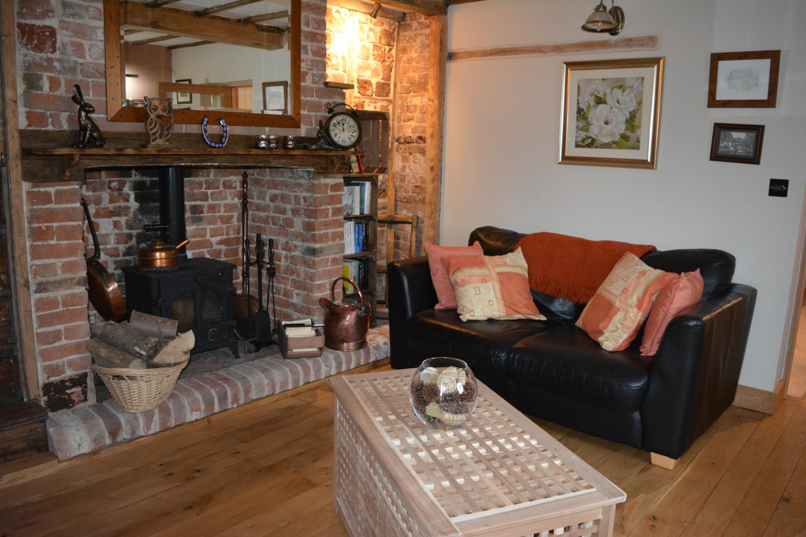 2 Bedroom Cottage Sold in Fakenham, NR21