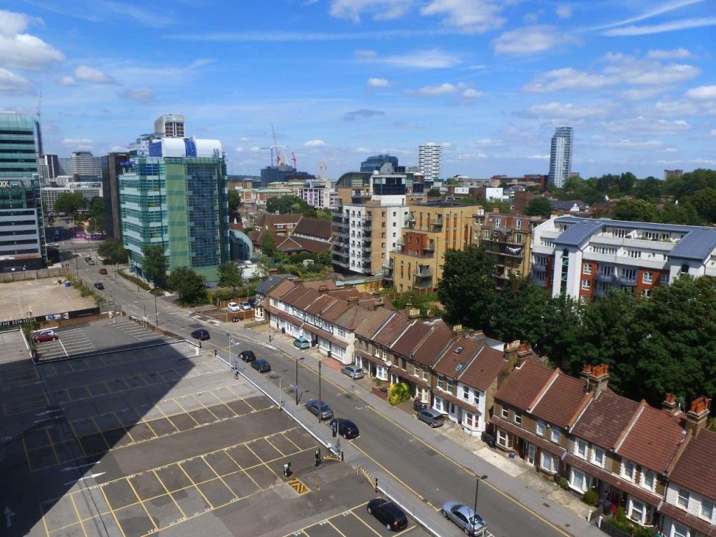 2 Bedroom Apartment Let in Croydon, CR0