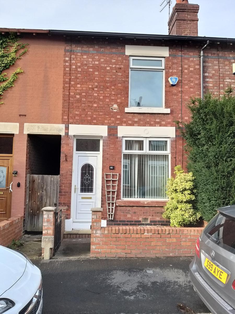 2 Bedroom Terraced House Let in Stockport, SK1