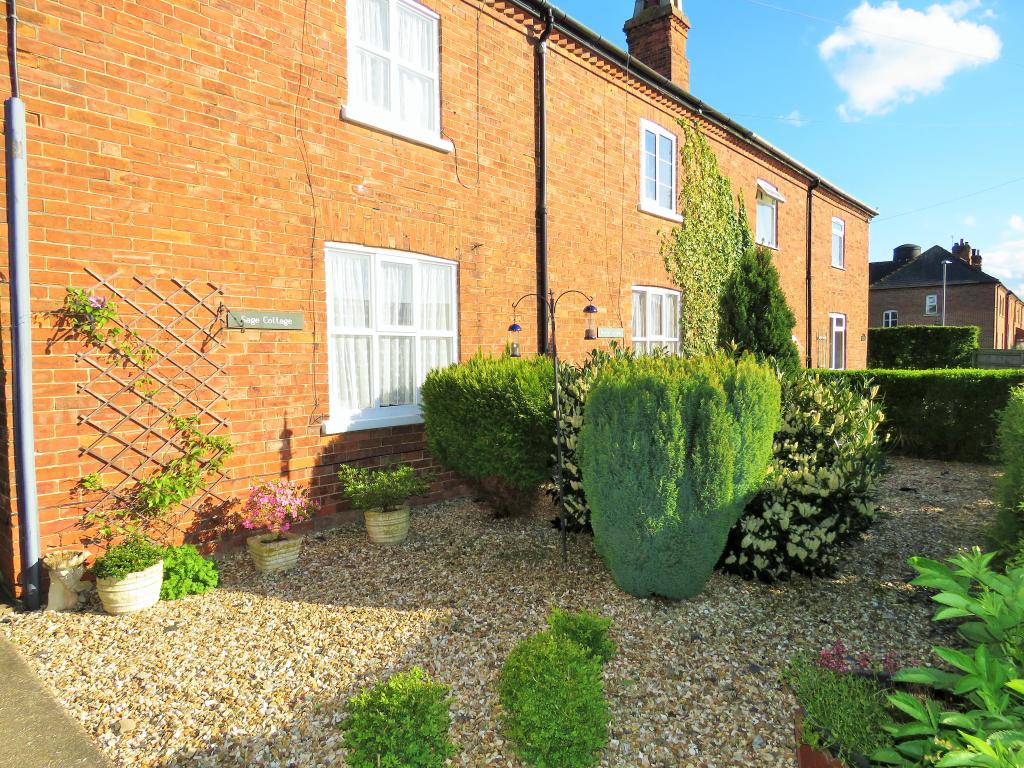 2 Bedroom End Terraced House Let in Market Rasen, LN8