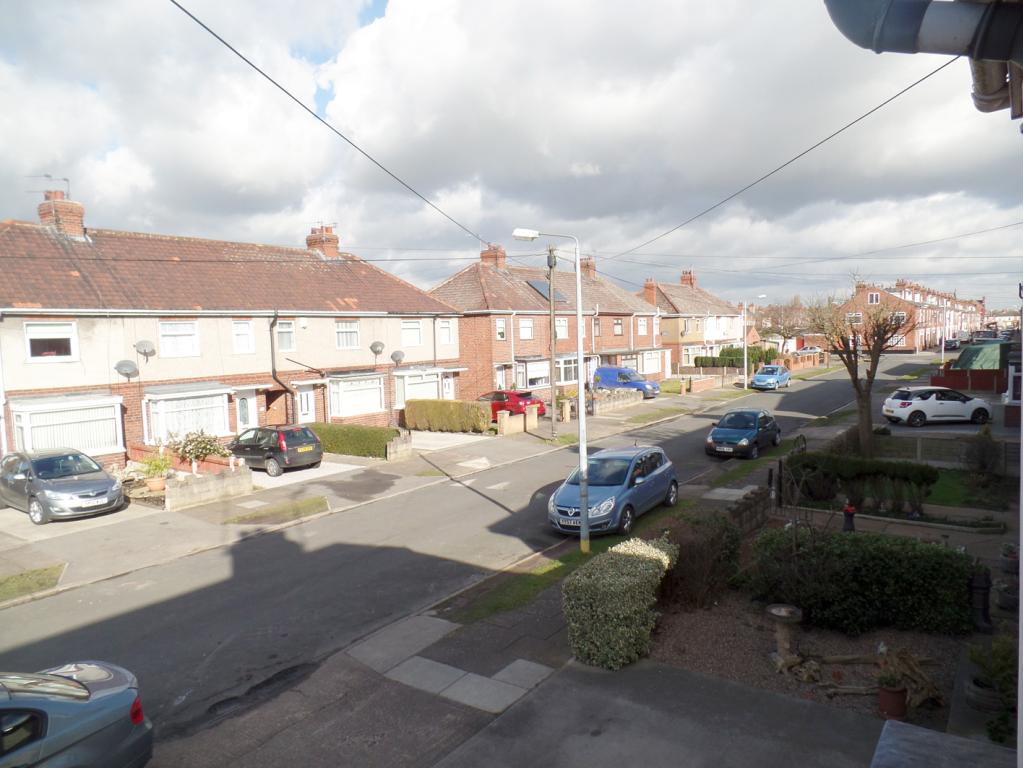 3 Bedroom SemiDetached House Sold in Goole, DN14