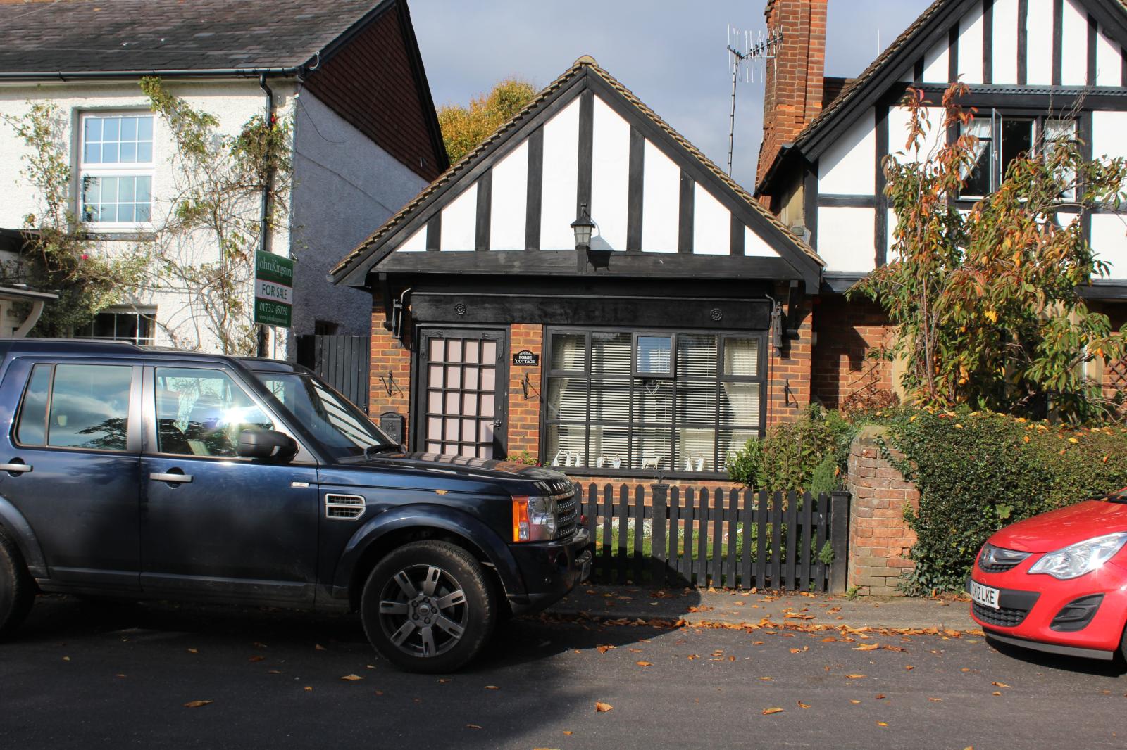 1 Bedroom Bungalow Sold in Tonbridge, TN11