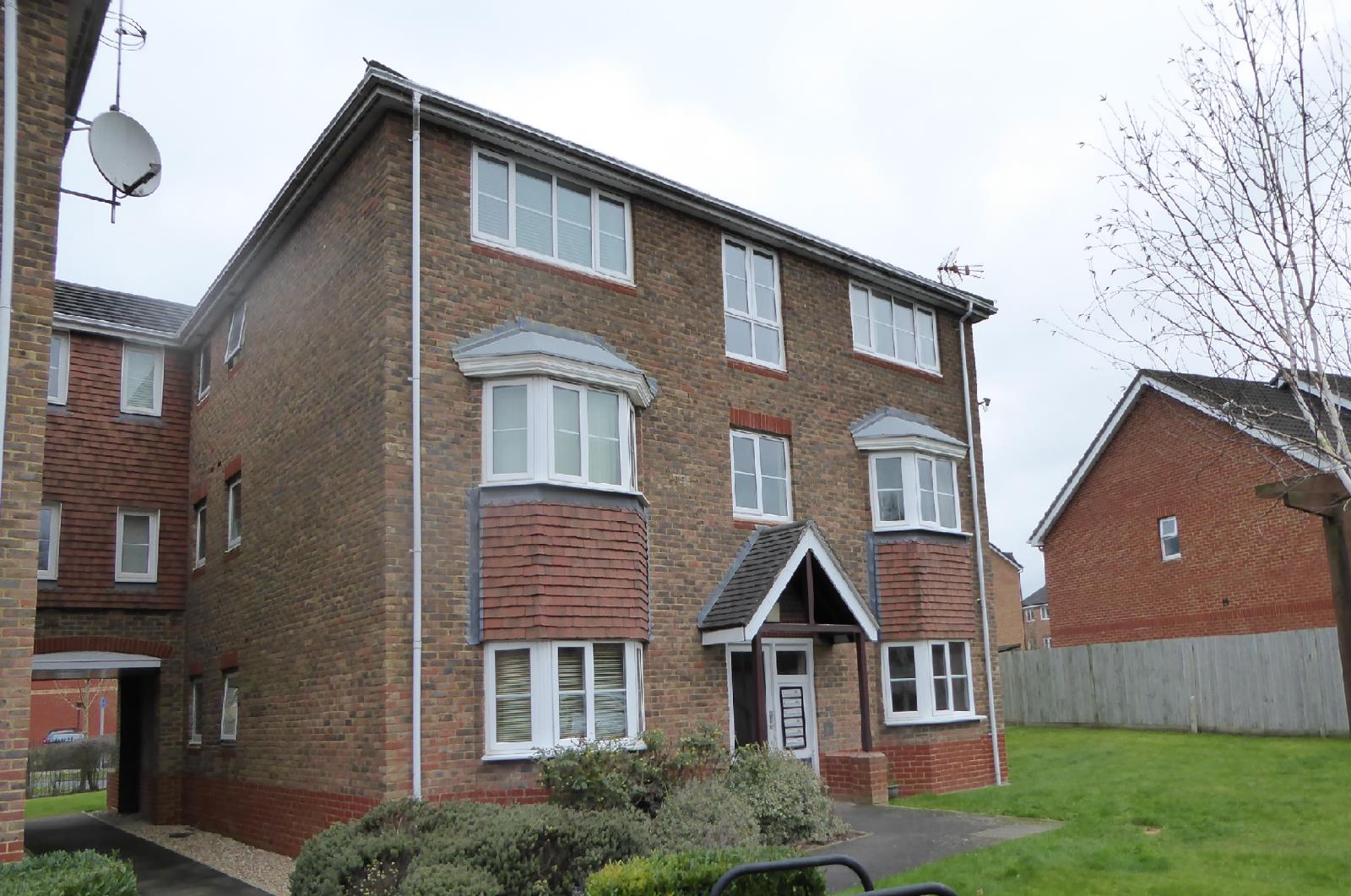 2 Bedroom Flat Sold in Ashford, TN24
