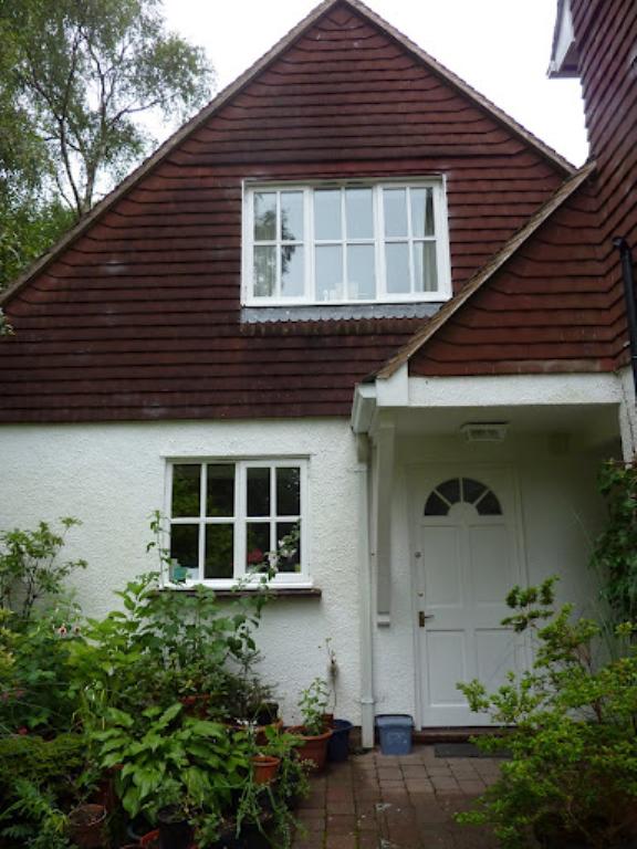 1 Bedroom Studio Let in Ottery St. Mary, EX11