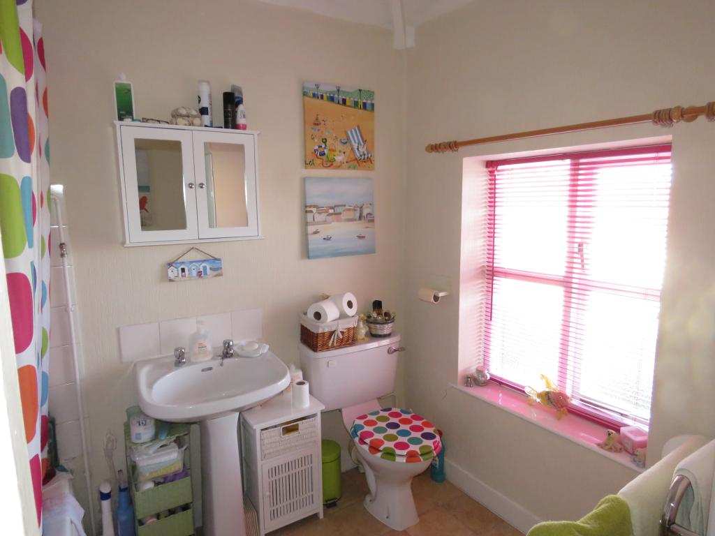 2 Bedroom End Terraced House Let in Market Rasen, LN8