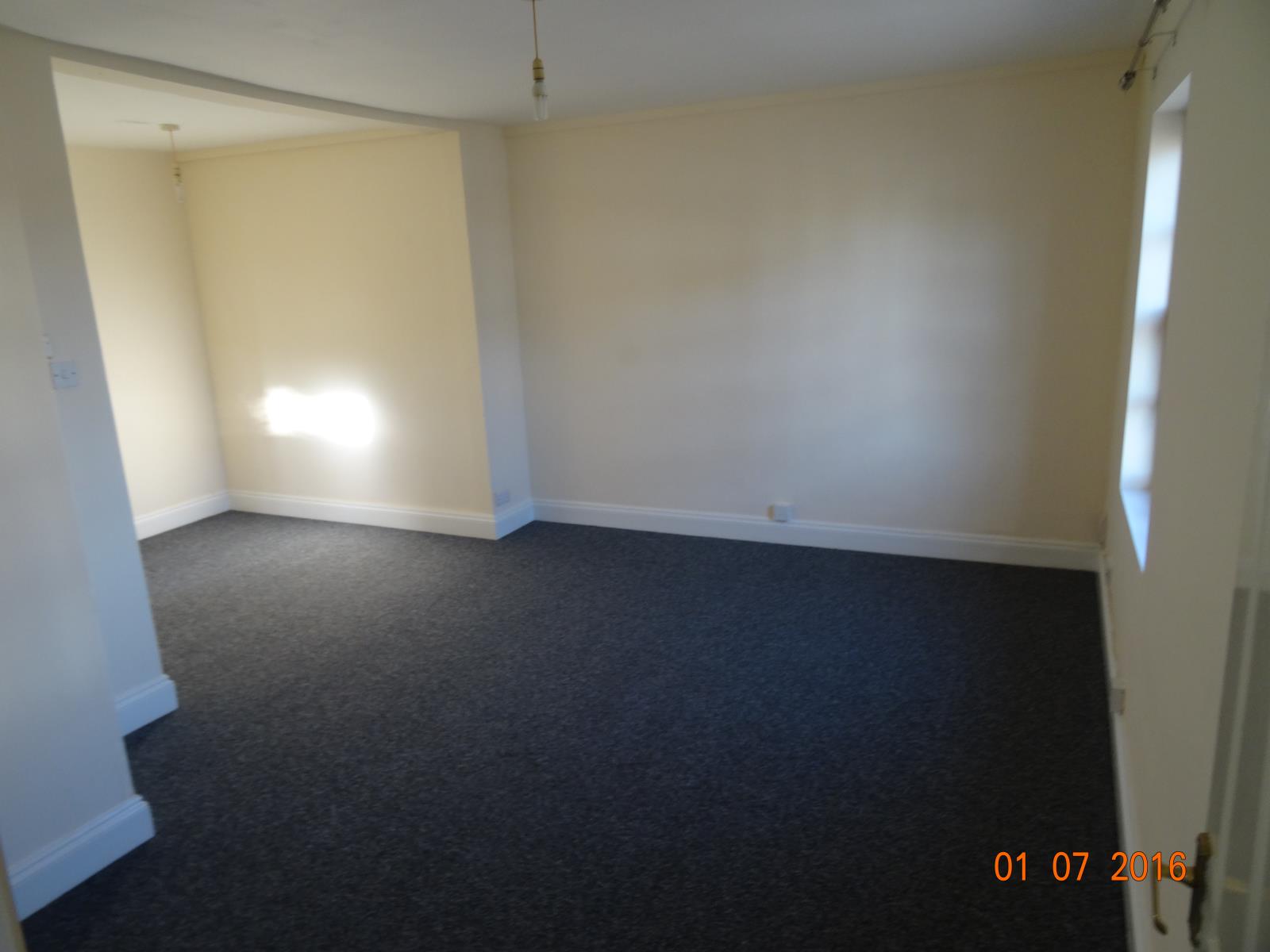 1 Bedroom Flat Let in Hayling Island, PO11