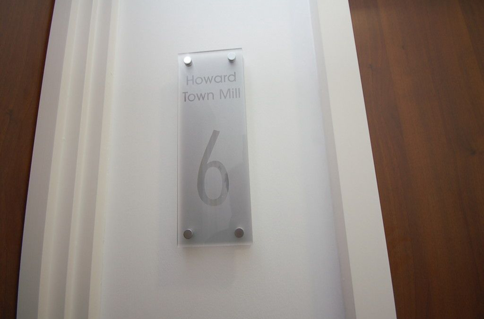 2 Bedroom Flat For Sale in Glossop, SK13