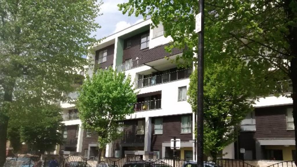 1 Bedroom Flat Let in London, E14