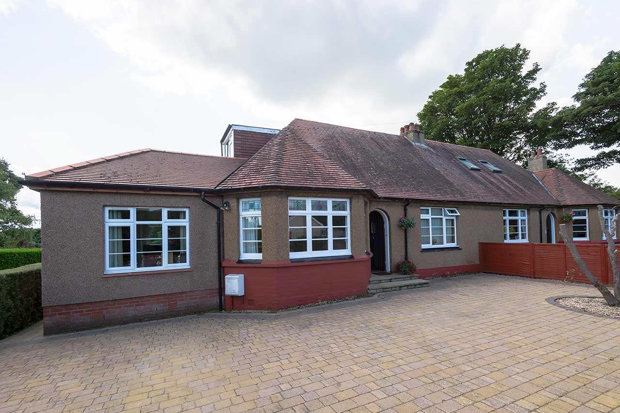5 Bedroom SemiDetached Bungalow Sold in Burntisland, KY3