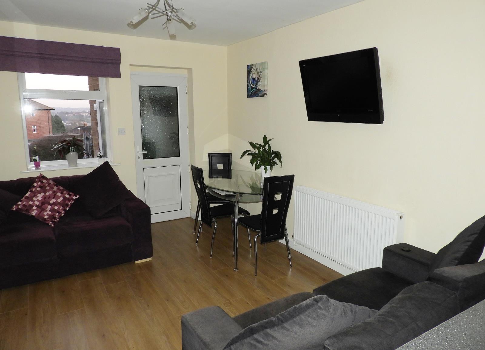 1 Bedroom House Share/Rent A Room Let in Halesowen, B63