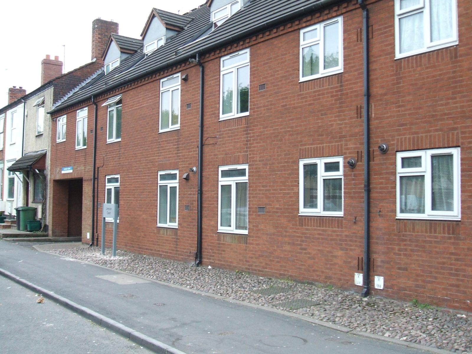 1 Bedroom Ground Floor Flat Let in Wolverhampton, WV6