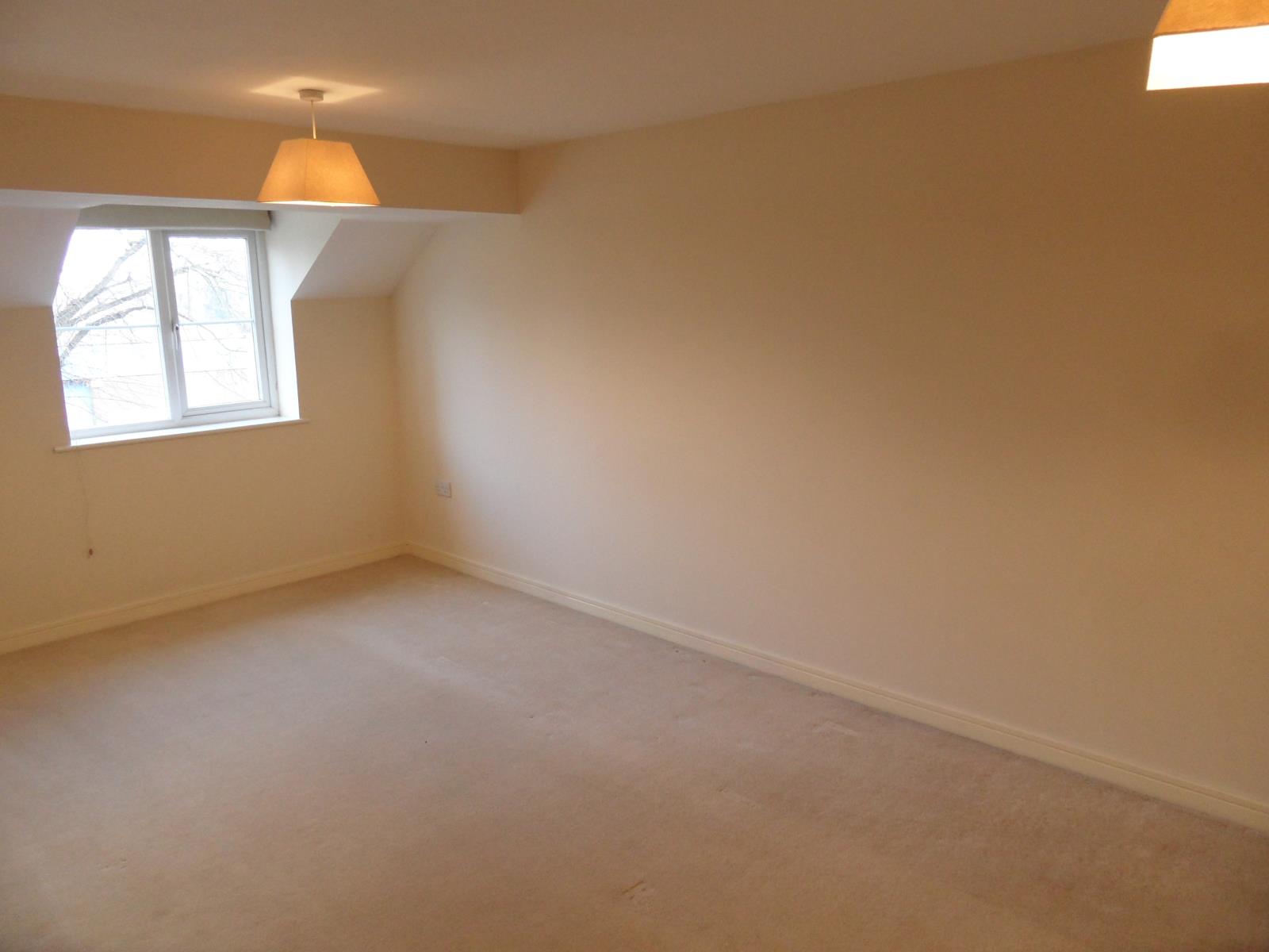 2 Bedroom Apartment Let in Tamworth, B78