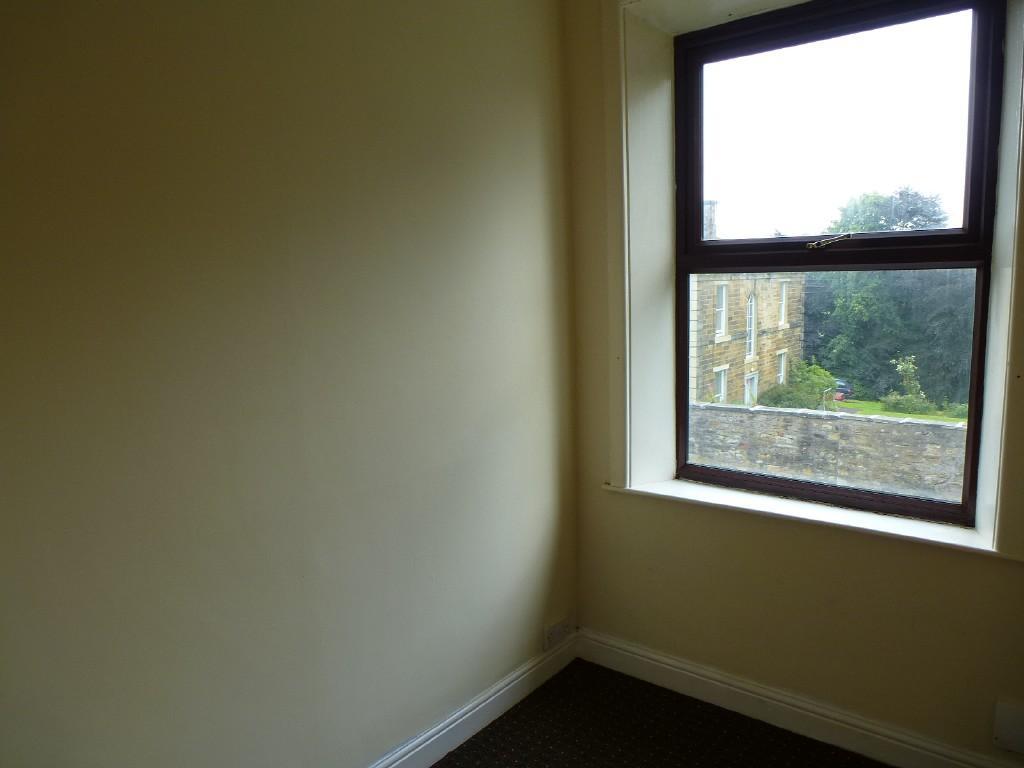 3 Bedroom Terraced House Let in Burnley, BB11
