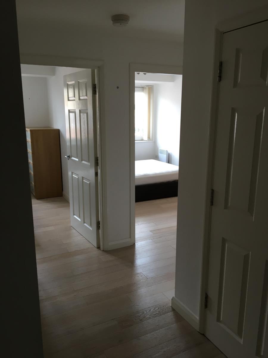 2 Bedroom Flat Let in Farnborough, GU14