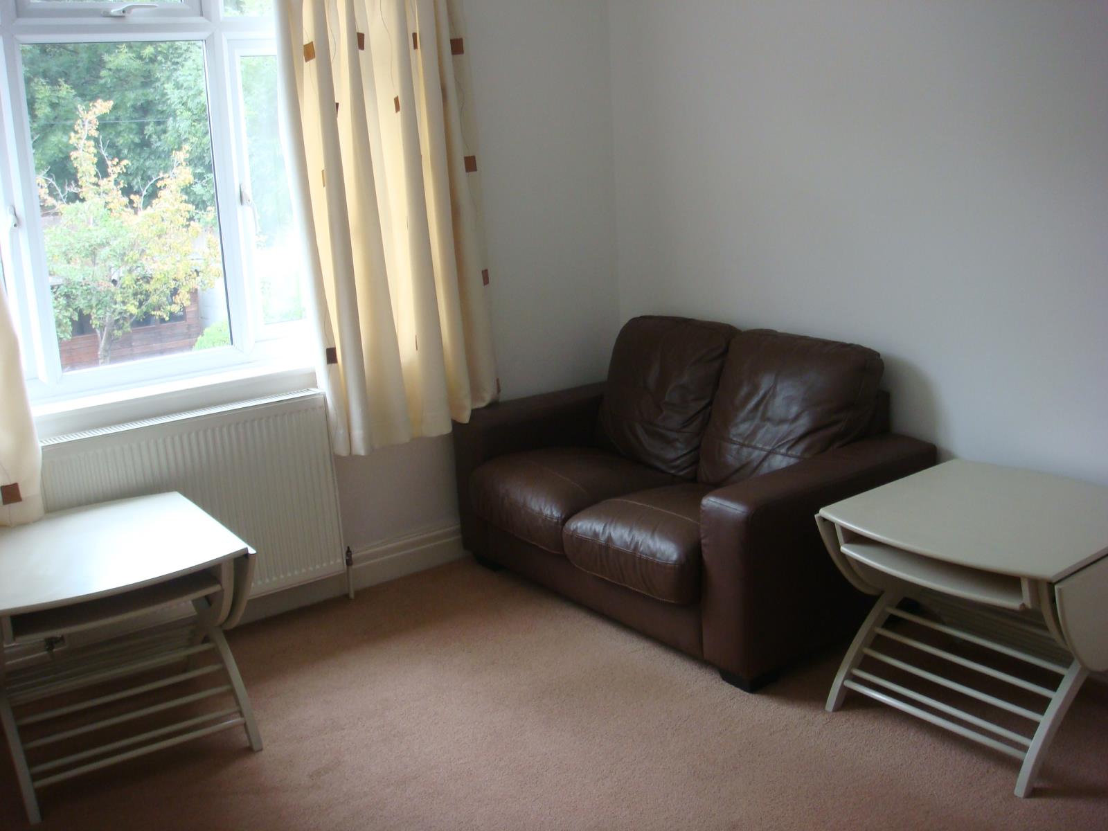1 Bedroom Flat Let in Edgware, HA8