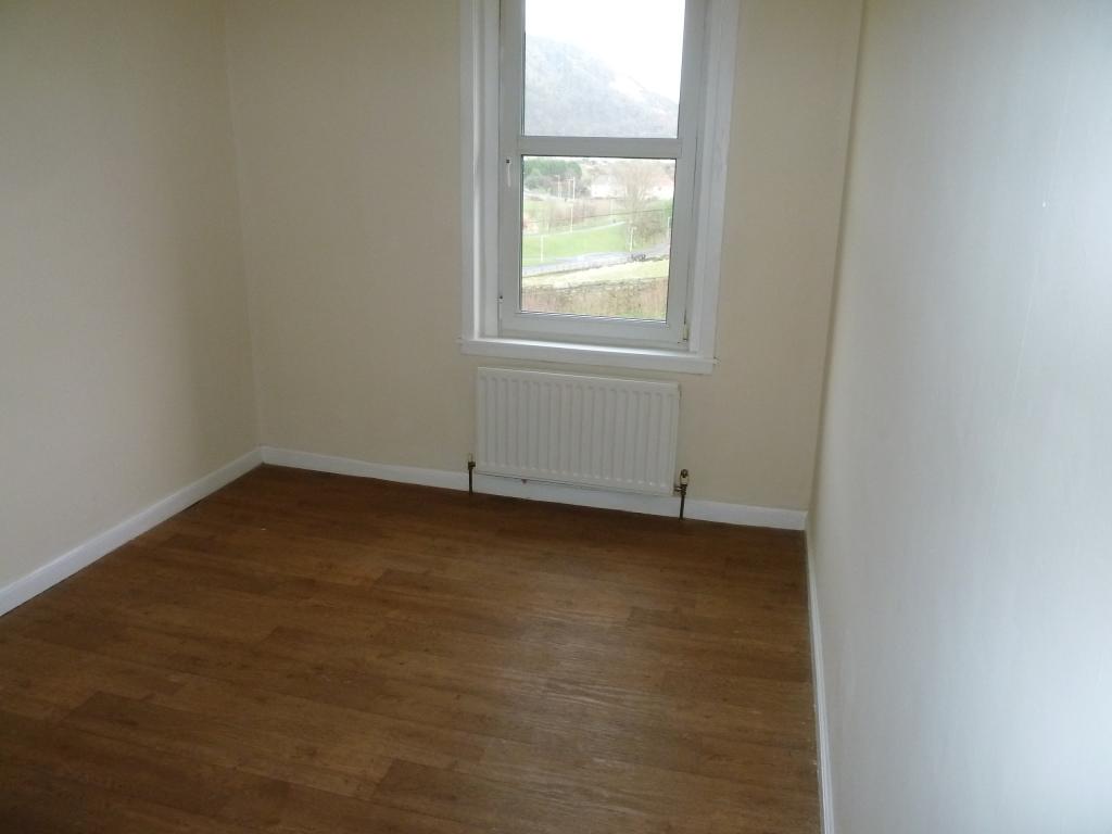 2 Bedroom Flat Sold in Burntisland, KY3