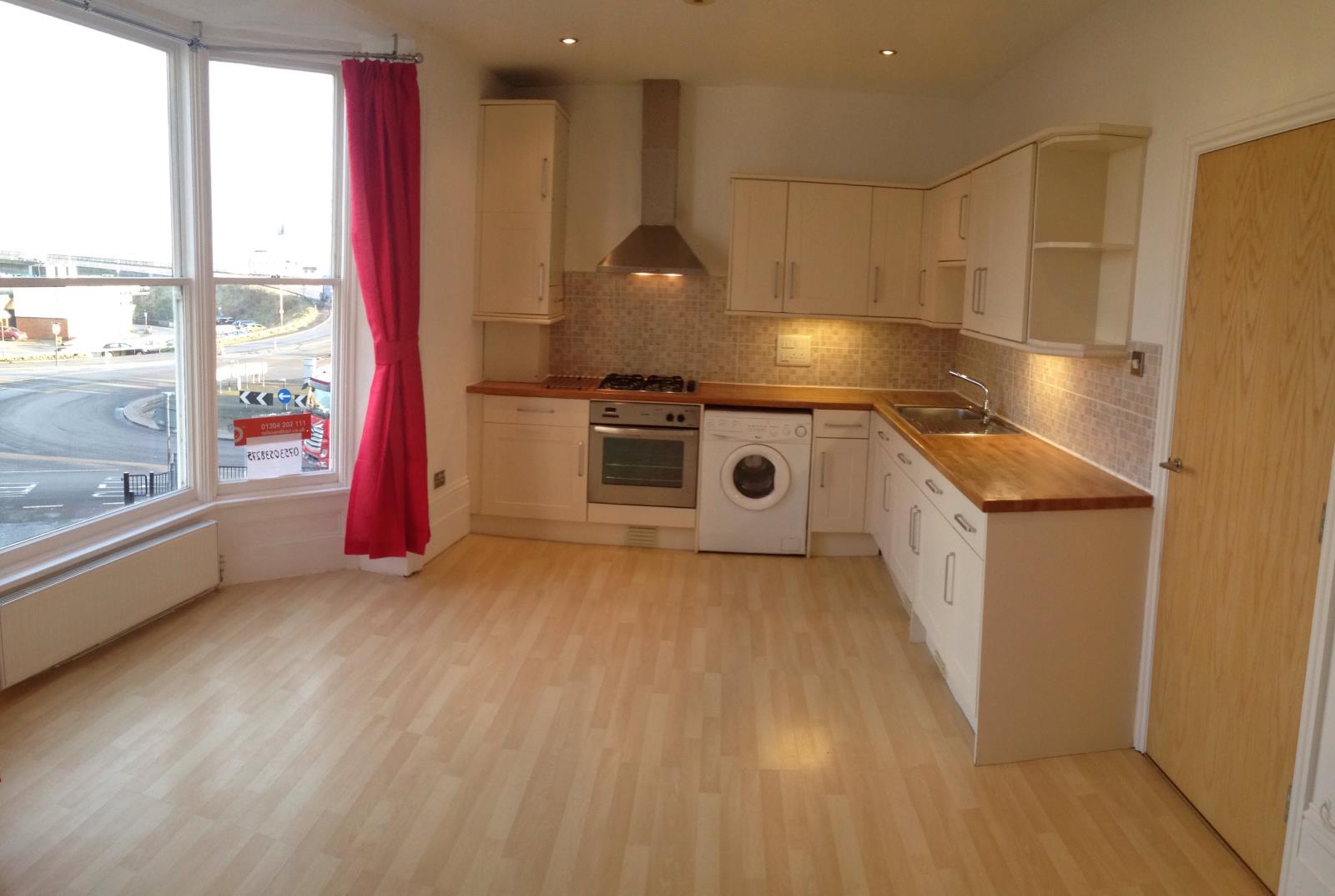 1 Bedroom Apartment Let in Dover, CT16