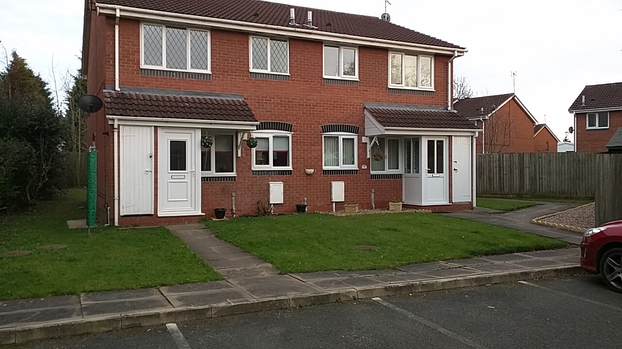 1 Bedroom Ground Floor Flat Let in BurtononTrent, DE14