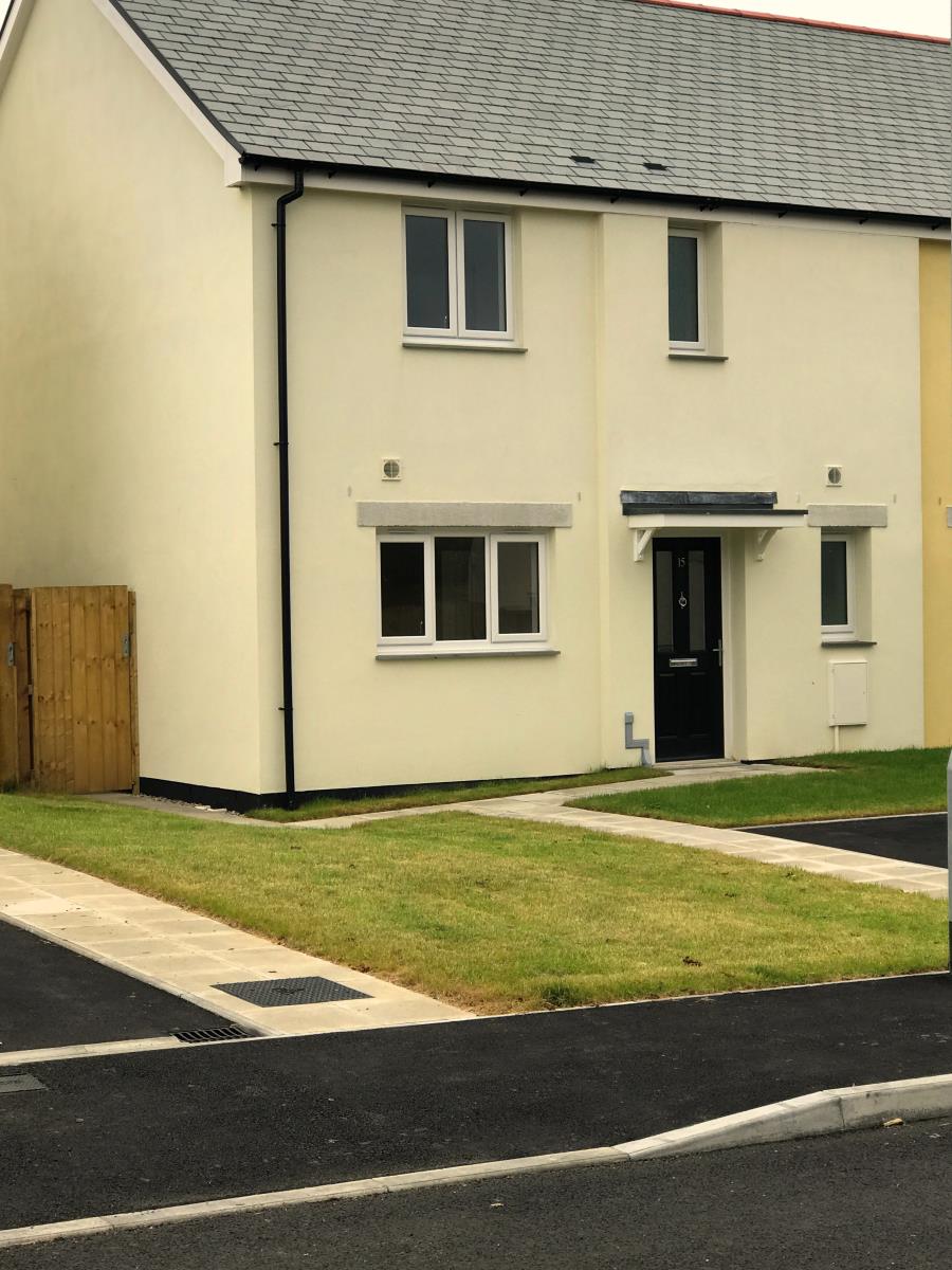 3 Bedroom SemiDetached House Sold in Camelford, PL32