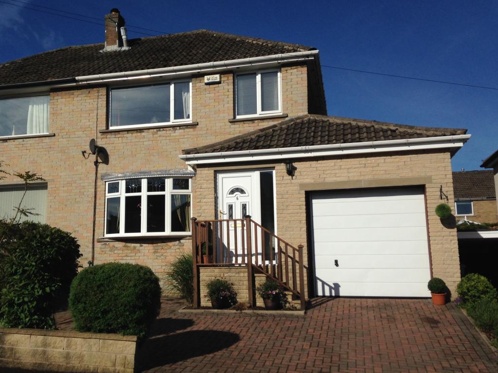 3 Bedroom Semi Detached House Sold In Holmfirth Hd9