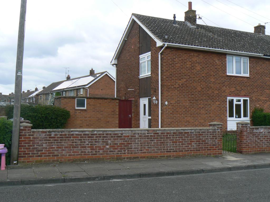 4 Bedroom End Terraced House Let in Lincoln, LN2