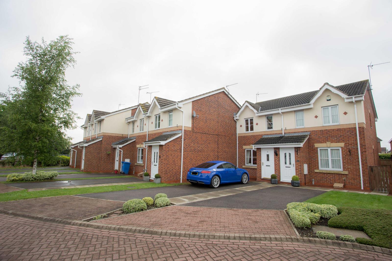2 Bedroom End Terraced House Sold in Beverley, HU17