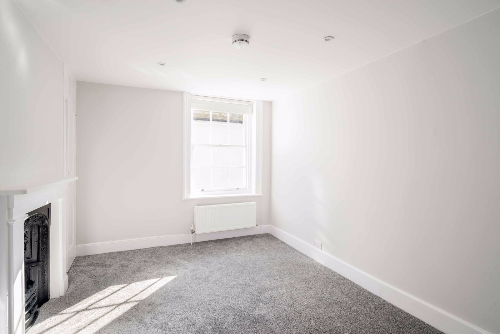 1 Bedroom Flat Let in Folkestone, CT20