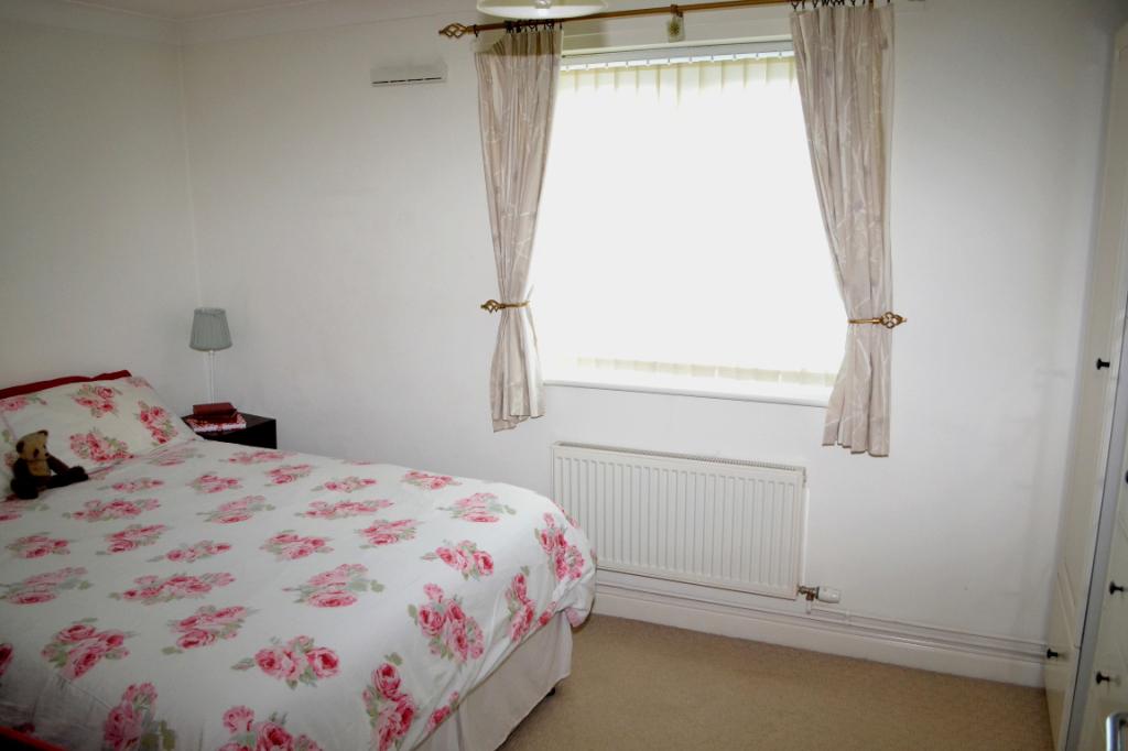 2 Bedroom Ground Floor Flat Sold in Norwich, NR2