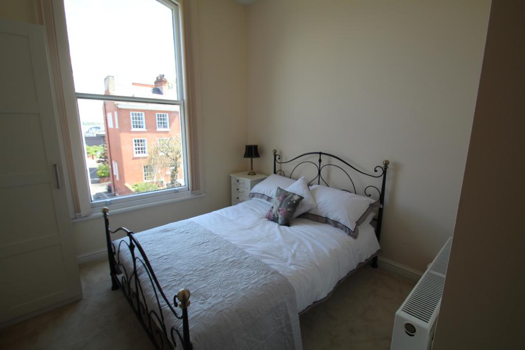 2 Bedroom Flat Let in Nottingham, NG1