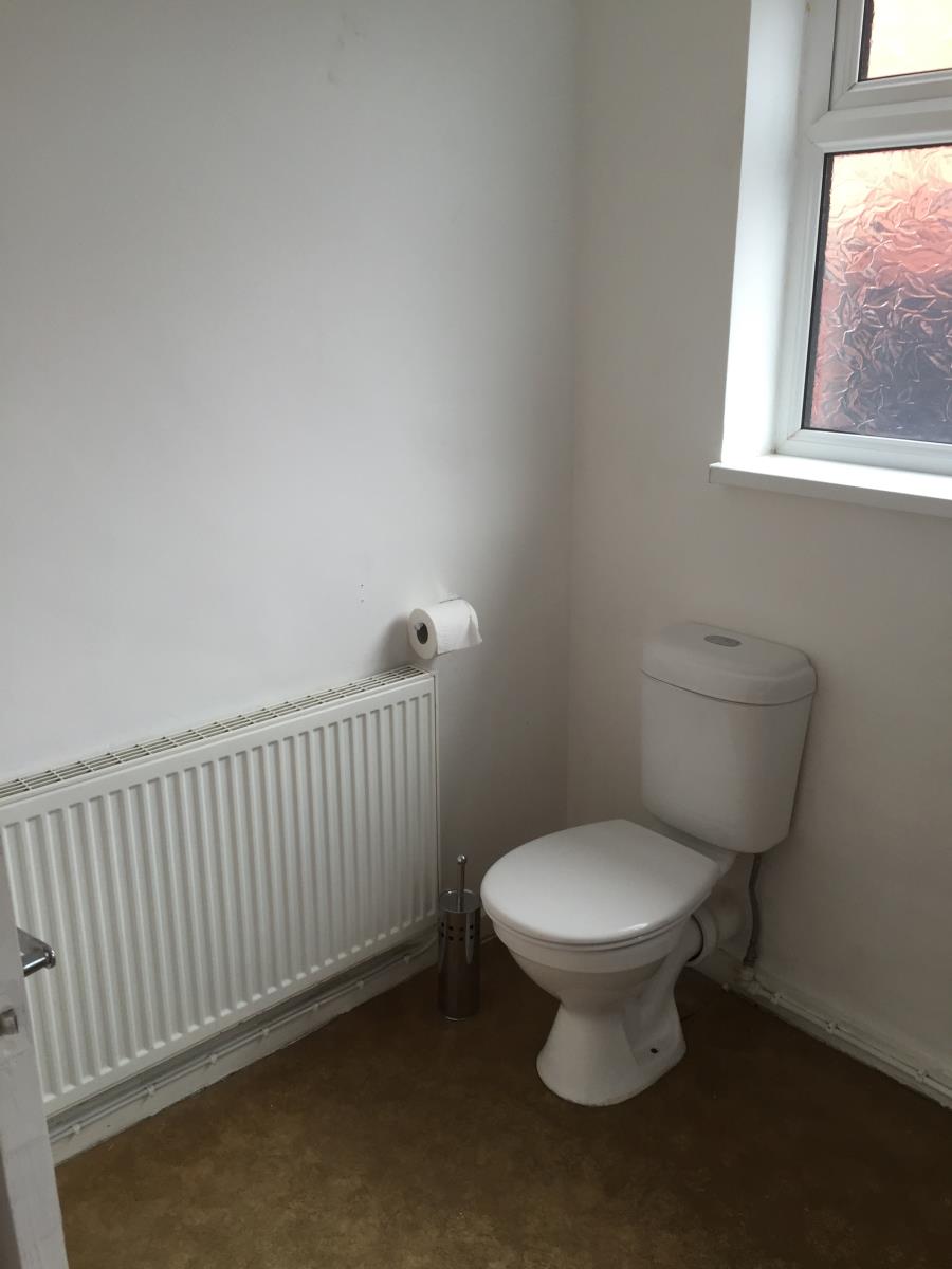 2 Bedroom Terraced House Let in St. Helens, WA9