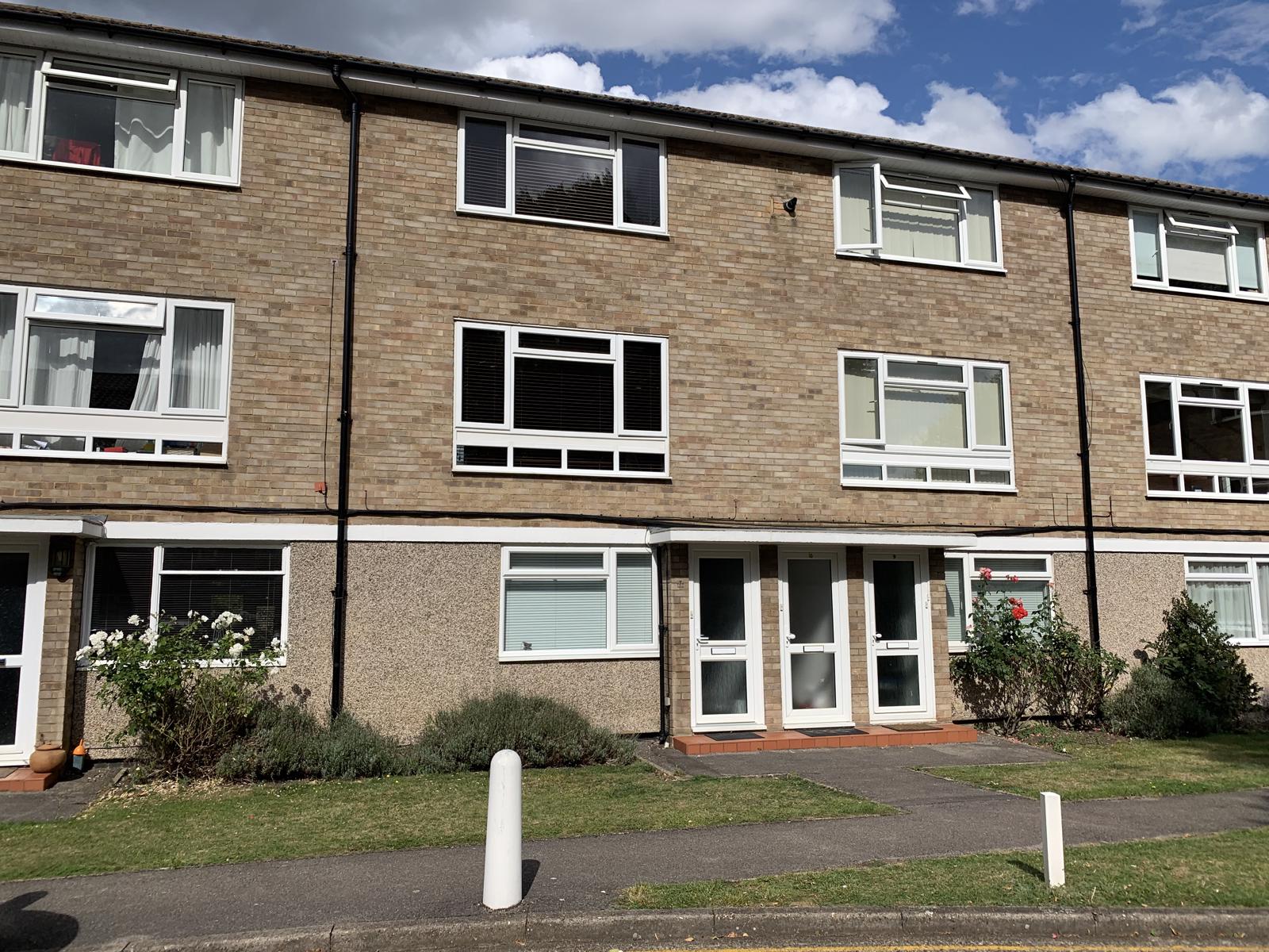 2 Bedroom Flat Let in WINDSOR, SL4