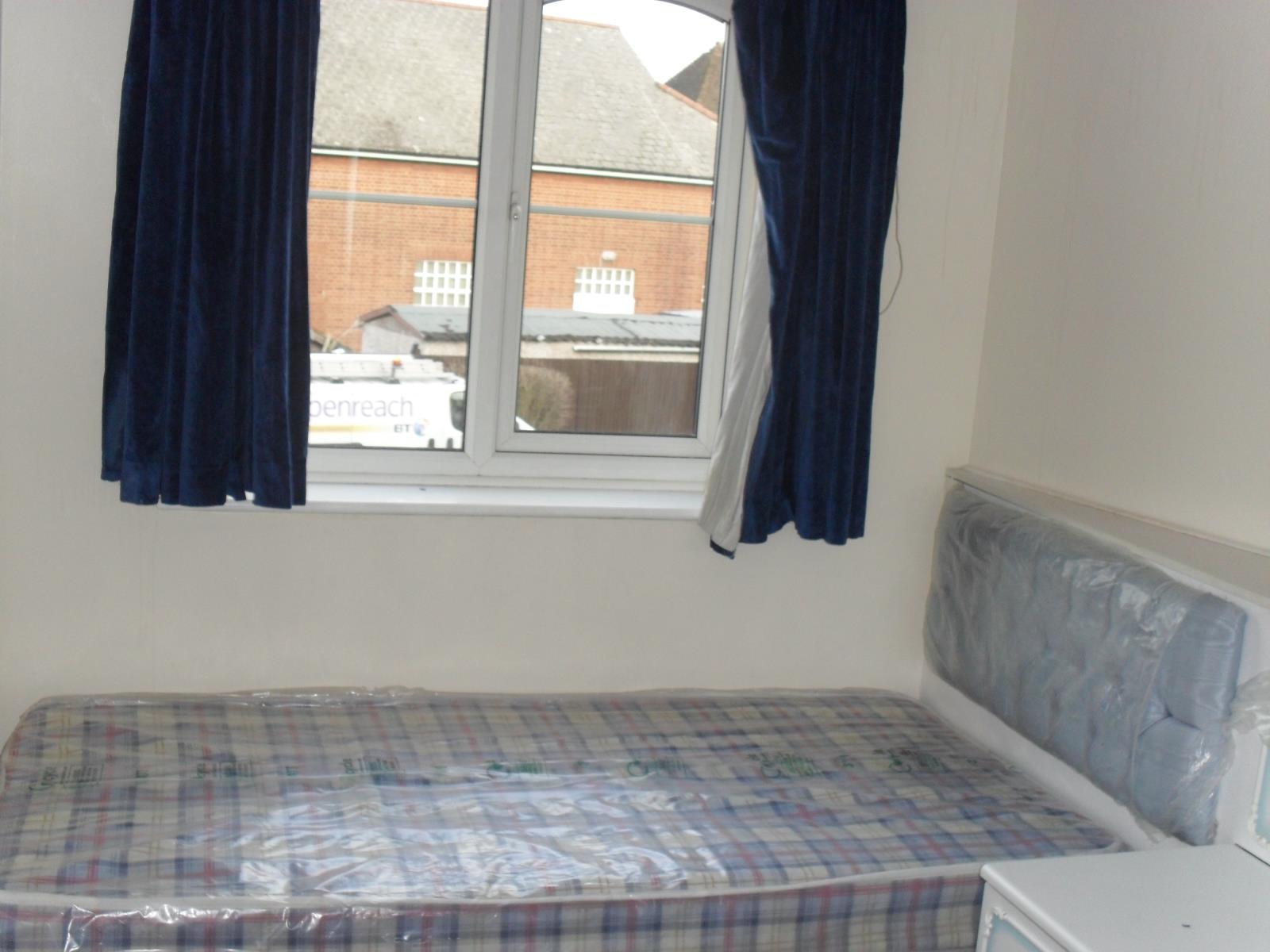 2 Bedroom Flat Let in Harrow, HA2