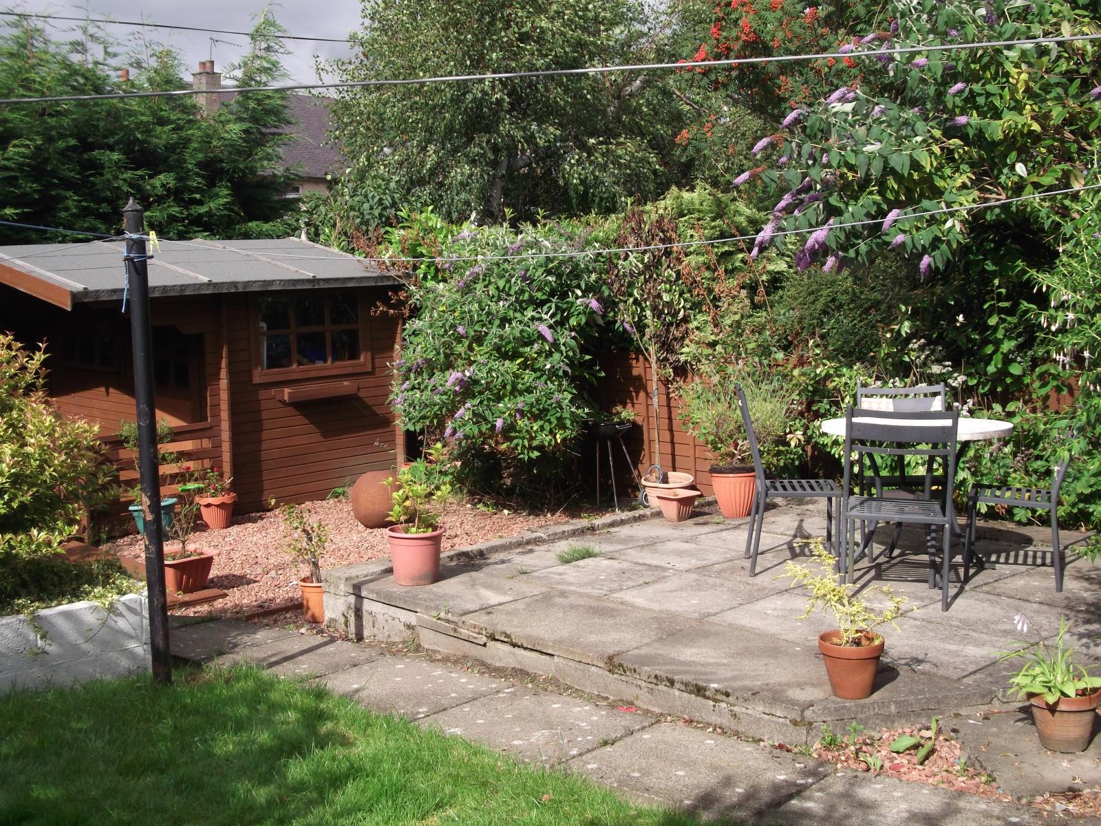 2 Bedroom End Terraced House Sold in Falkirk, FK1