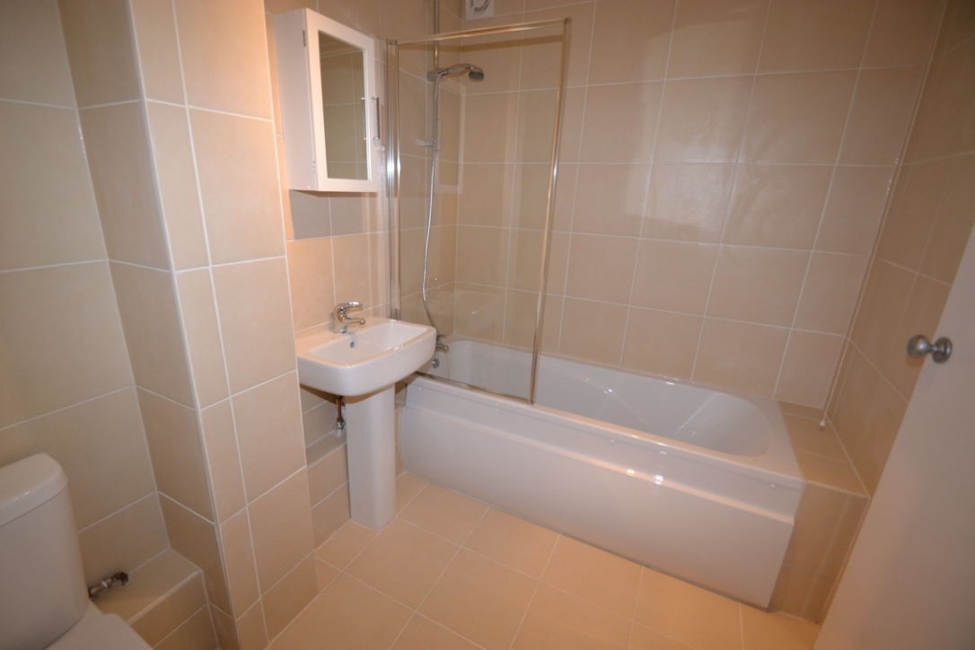 2 Bedroom Apartment Sold in Wembley, HA9