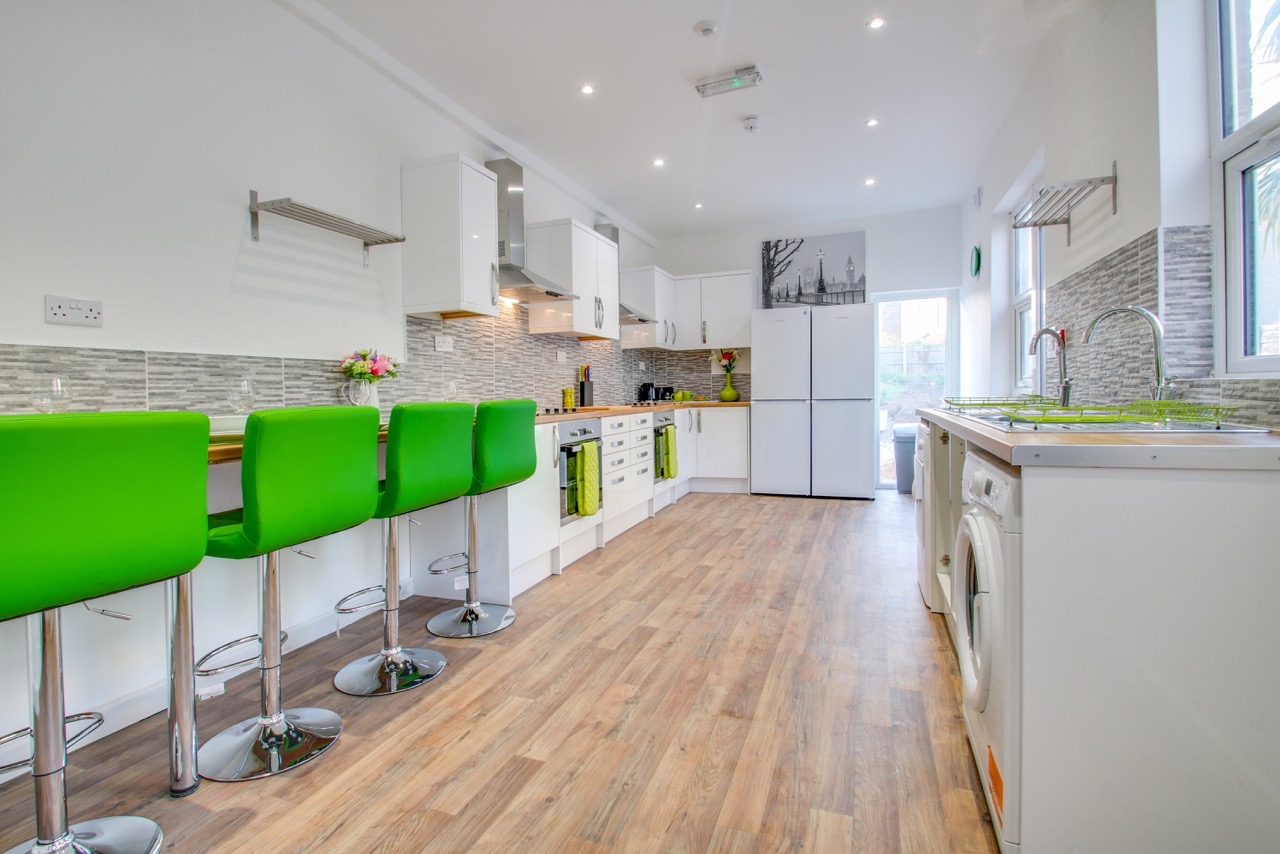 1 Bedroom House Share/Rent A Room Let in SouthendonSea, SS2