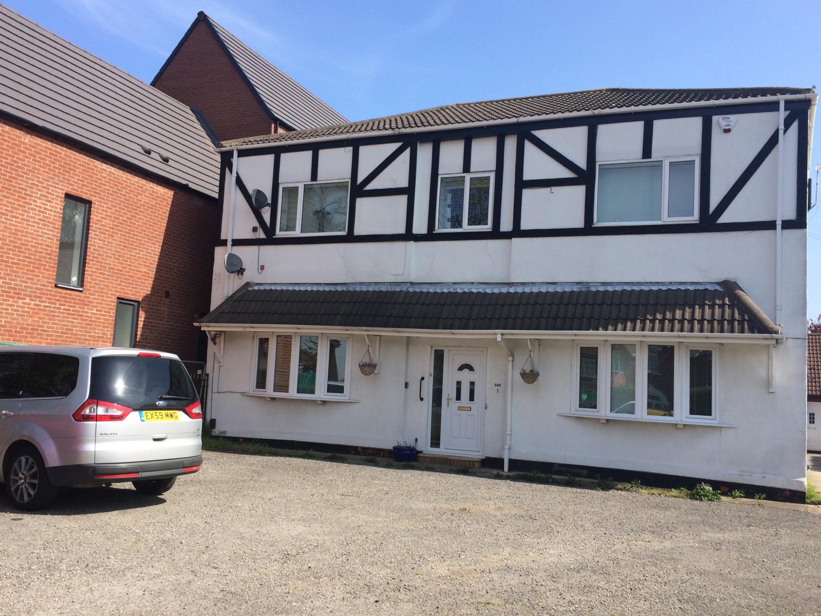 2 Bedroom Ground Floor Flat Let in Cleethorpes, DN35