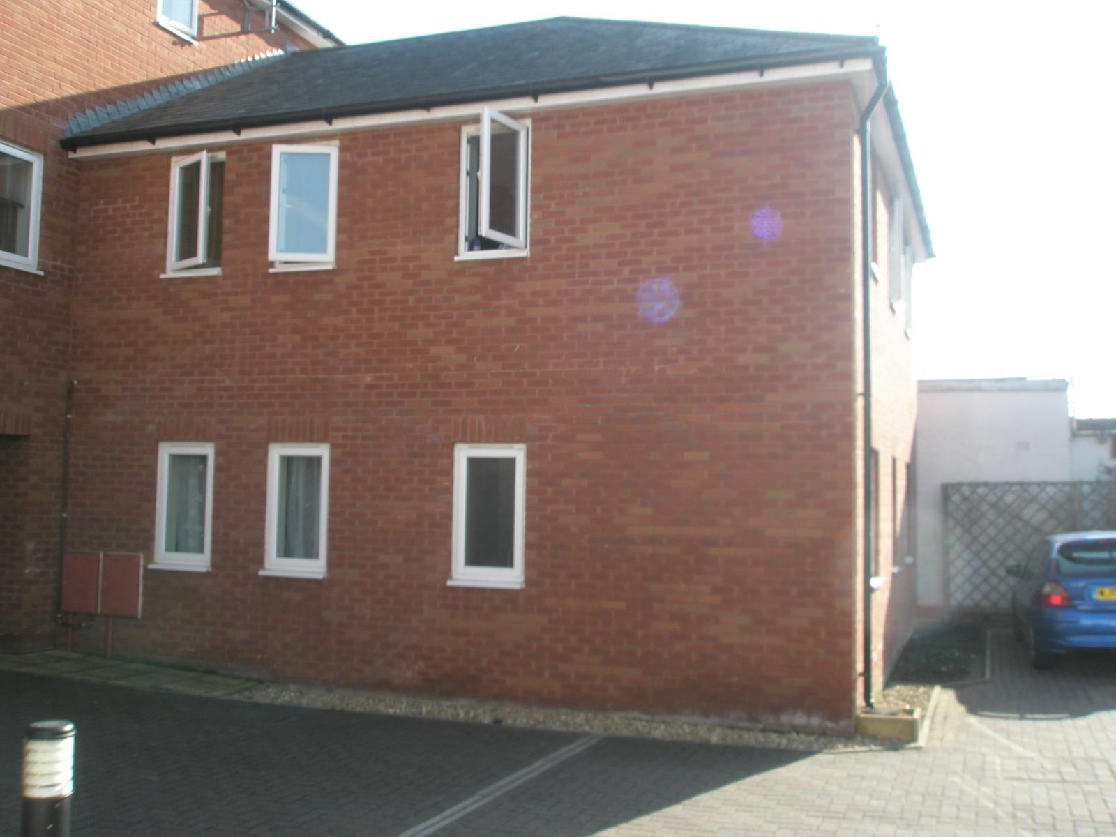 2 Bedroom Apartment Let in Exeter, EX1