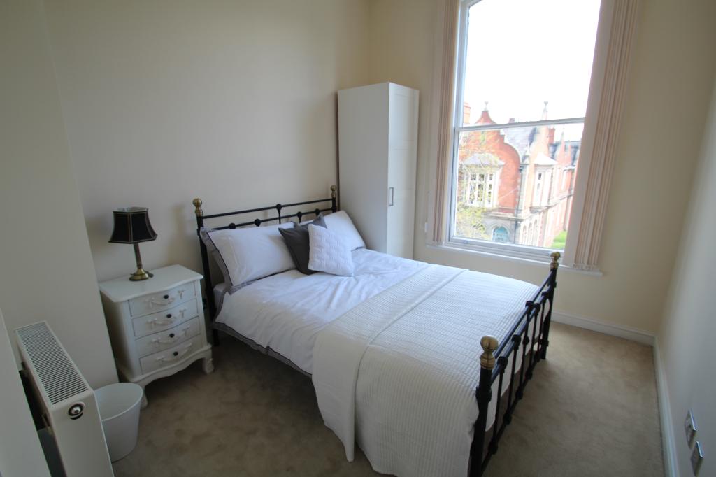 2 Bedroom Flat Let in Nottingham, NG1