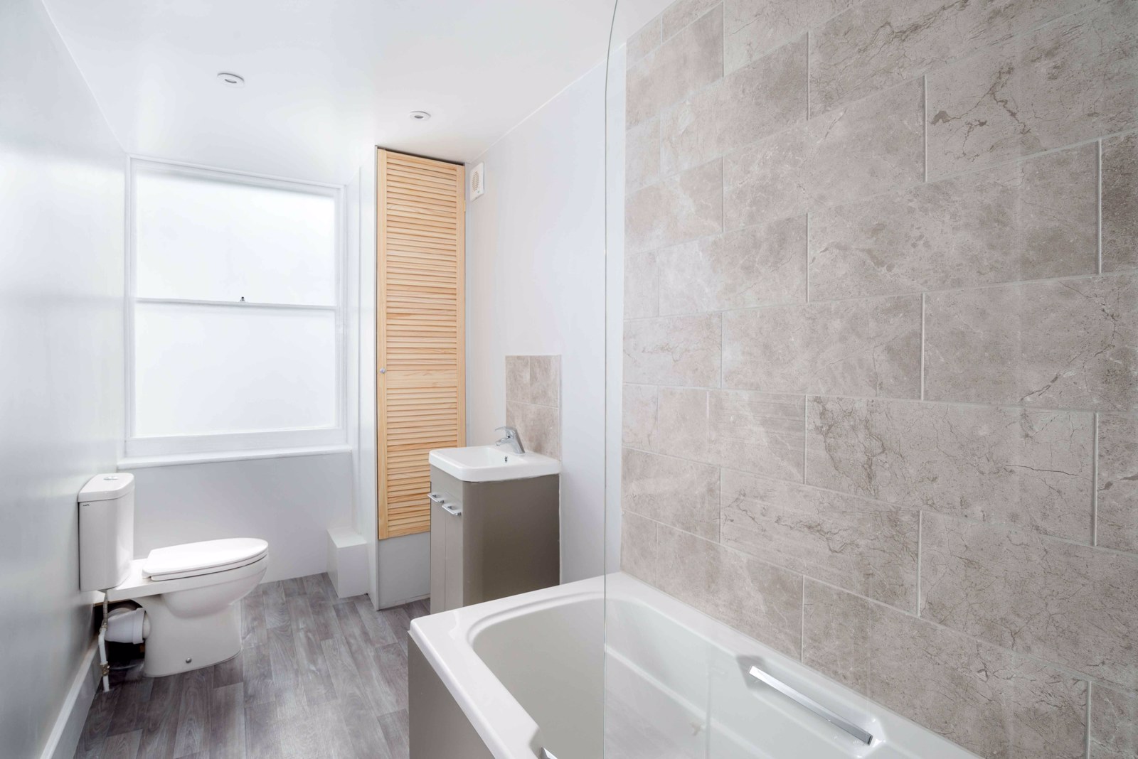 1 Bedroom Flat Let in Folkestone, CT20