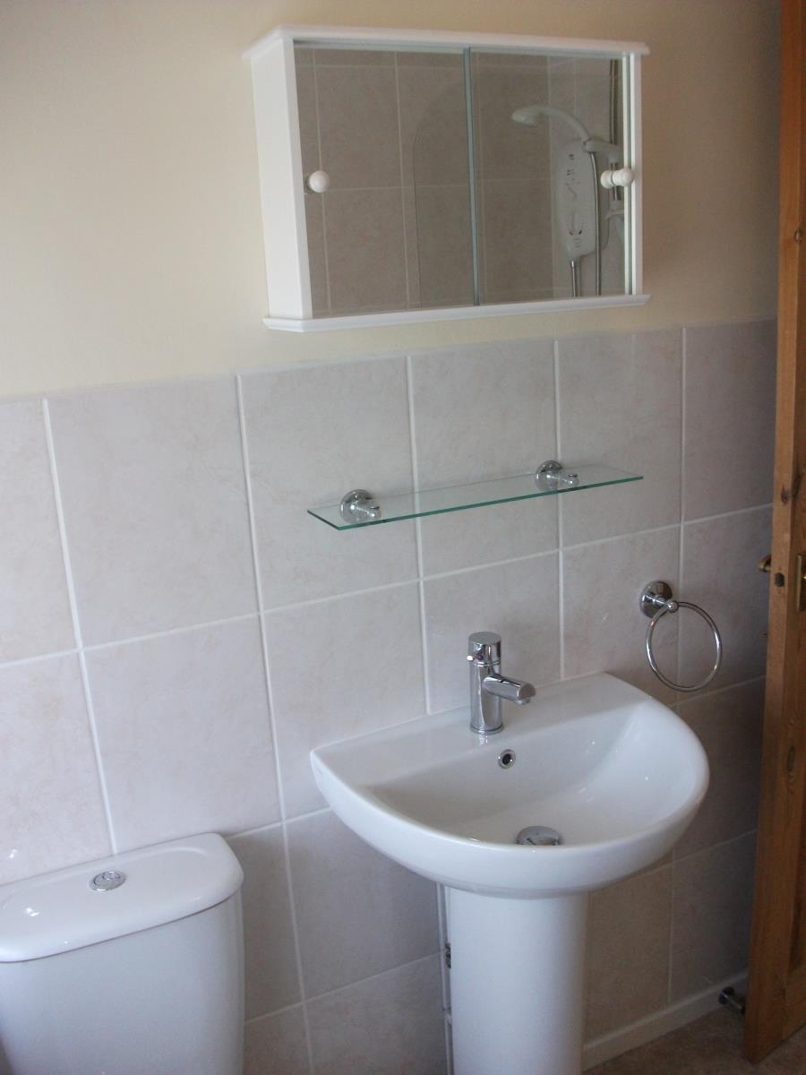 4 Bedroom Detached House Let in RossonWye, HR9