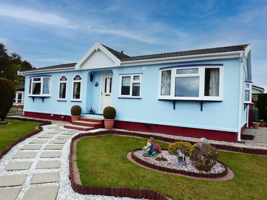 2 Bedroom Park Home Sold in Bodmin, PL30