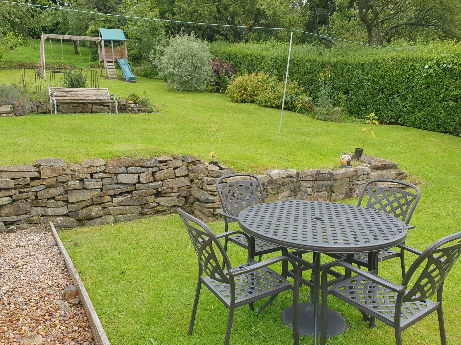 4 Bedroom SemiDetached House Sold in Keighley, BD20