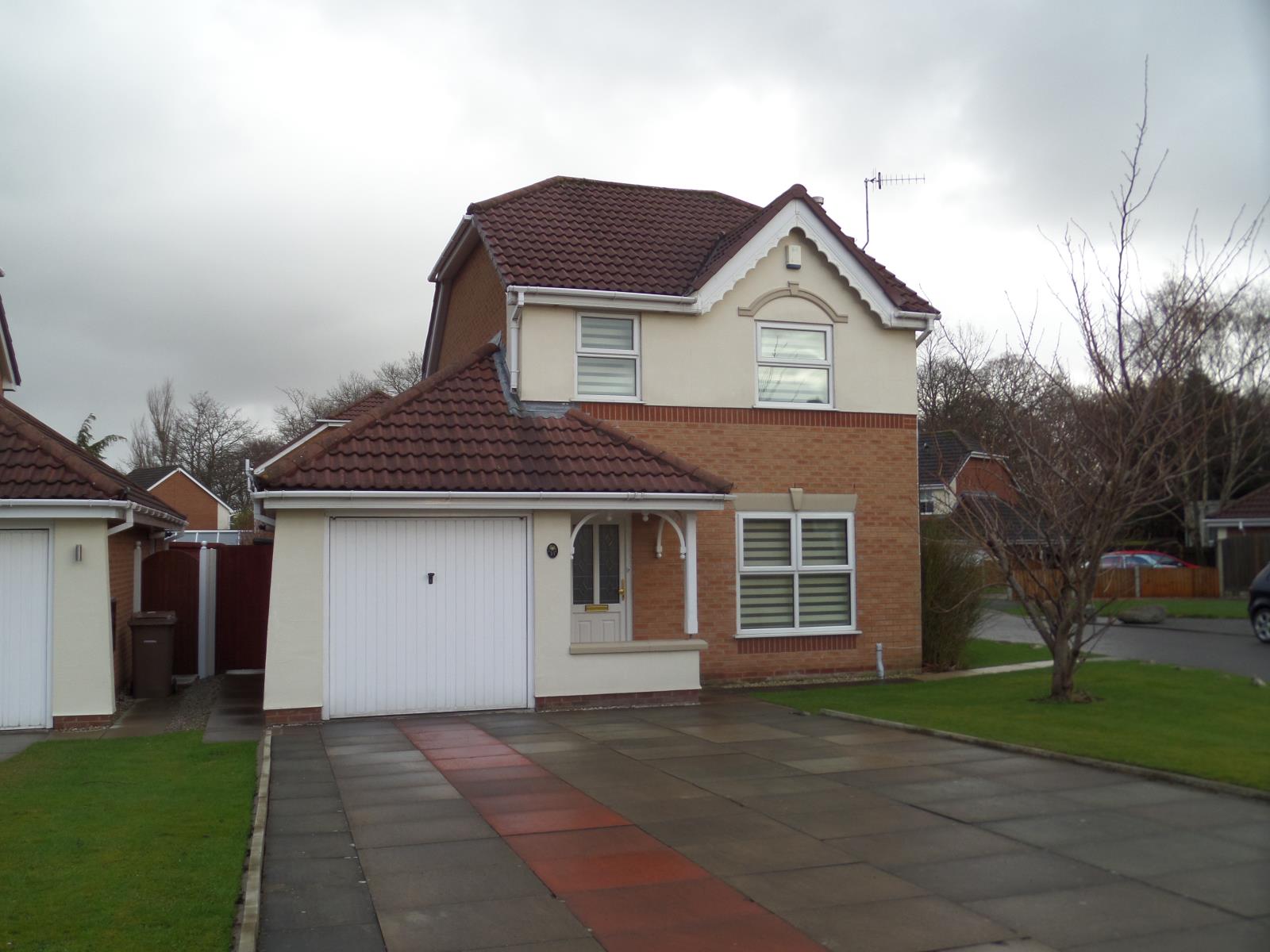 3 Bedroom Detached House Let in Wirral, CH49