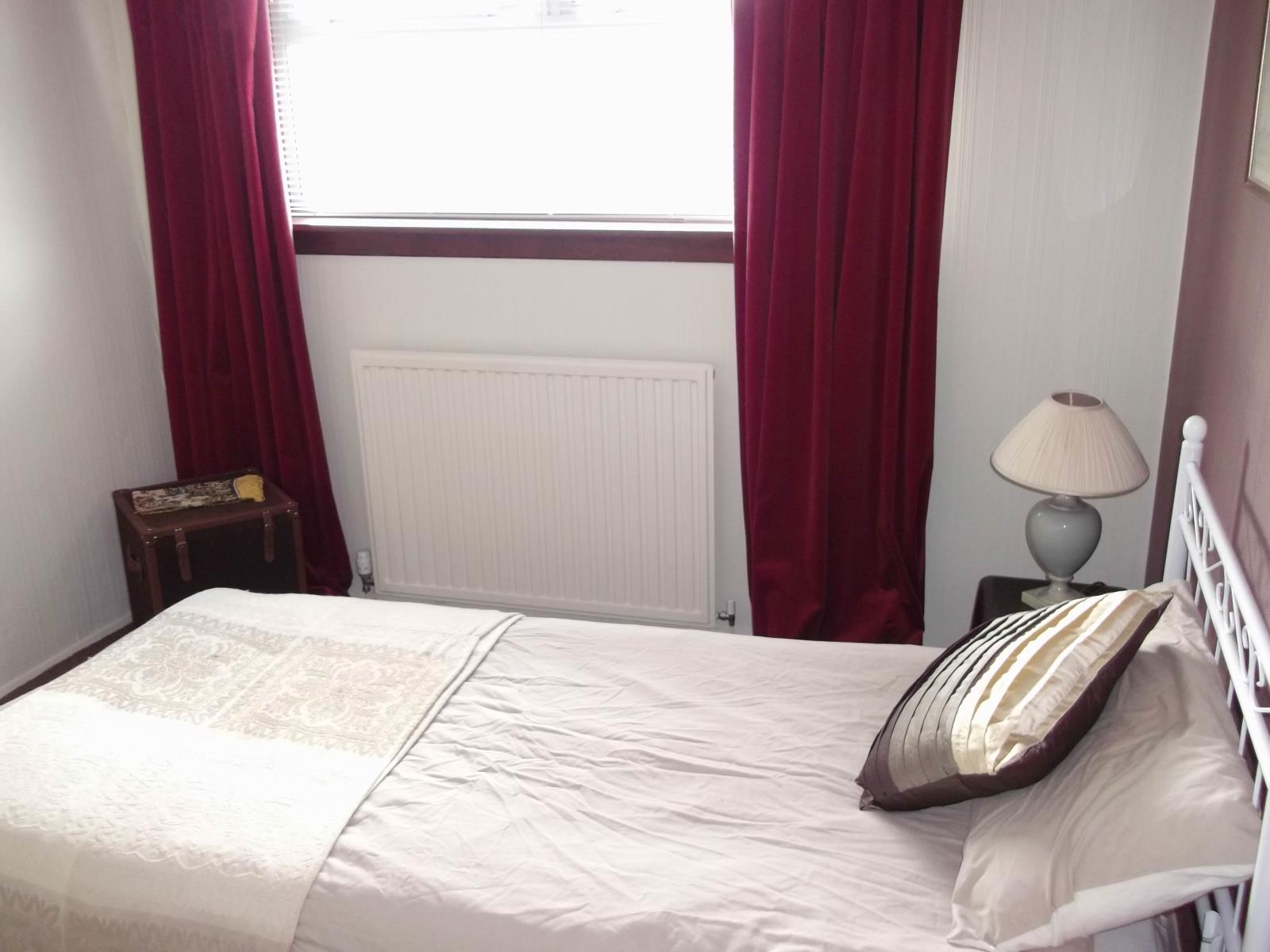 3 Bedroom SemiDetached House Sold in Falkirk, FK1